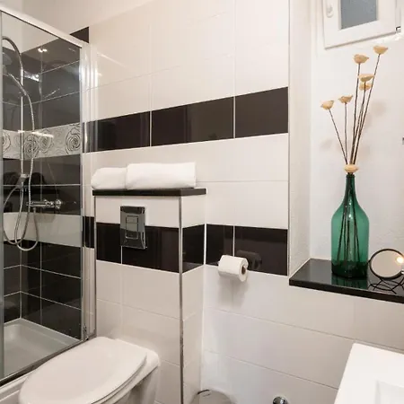 Celio-cega For 4+2, Center Villa Trogir