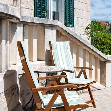 Villa Celio-cega For 4+2, Center