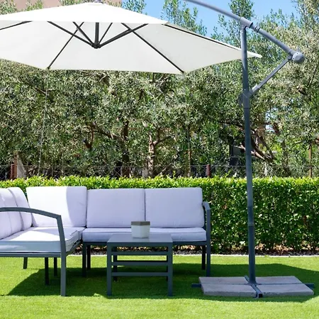 Celio-cega For 4+2, Center Villa *