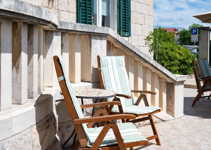 Villa Celio-cega For 4+2, Center